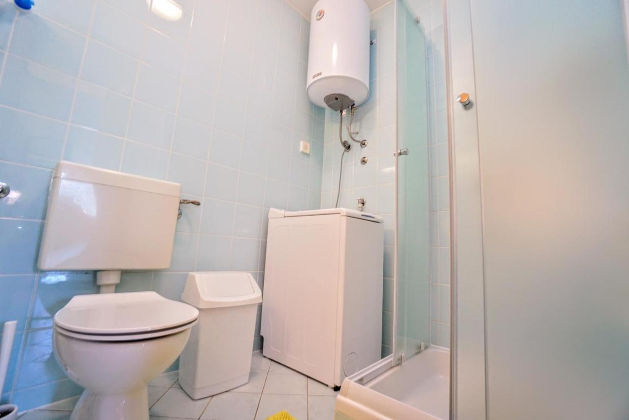 Vlado Apartment *